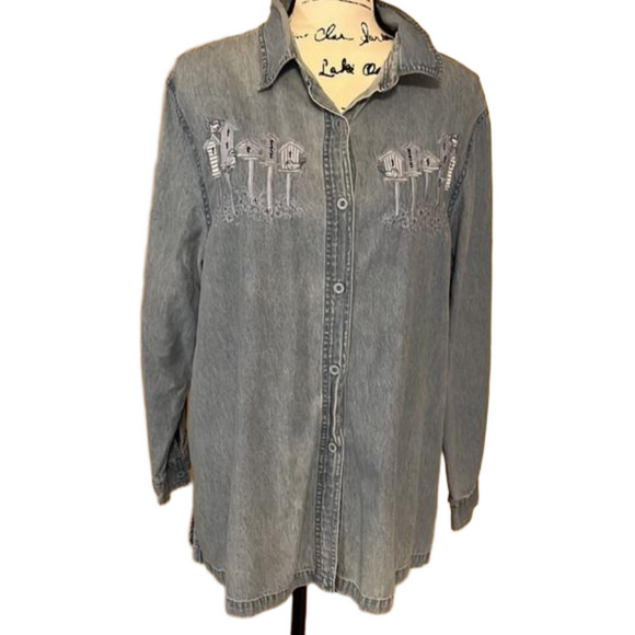 Passion-I Tops - Passion-I Blue denim shirt Size large